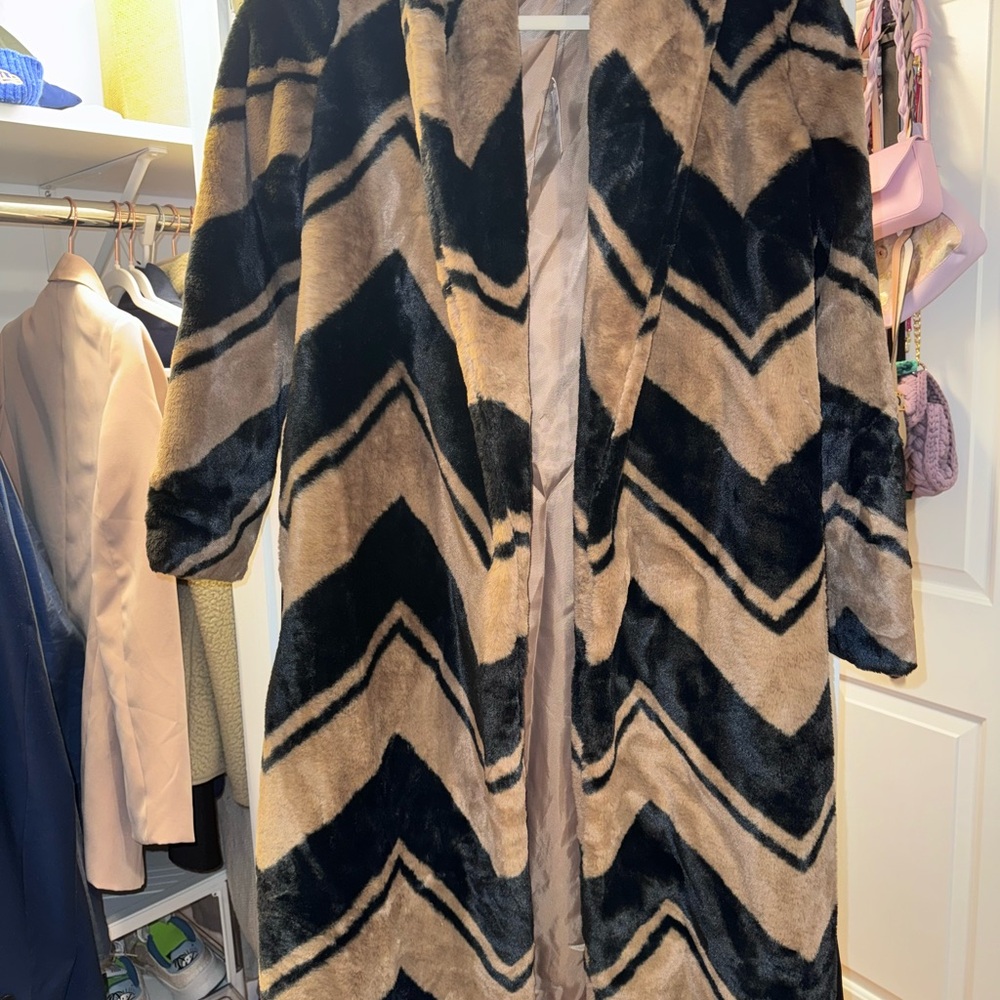 Banana Republic Faux Fur Coat in Black and Tan